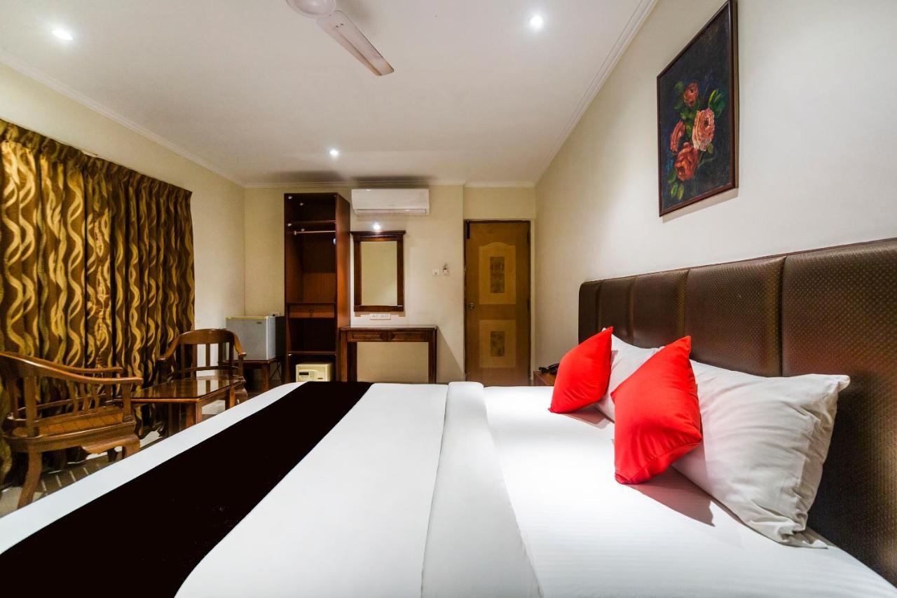 Capital O 66763 Blossoms Serviced Apartments Chennai Esterno foto