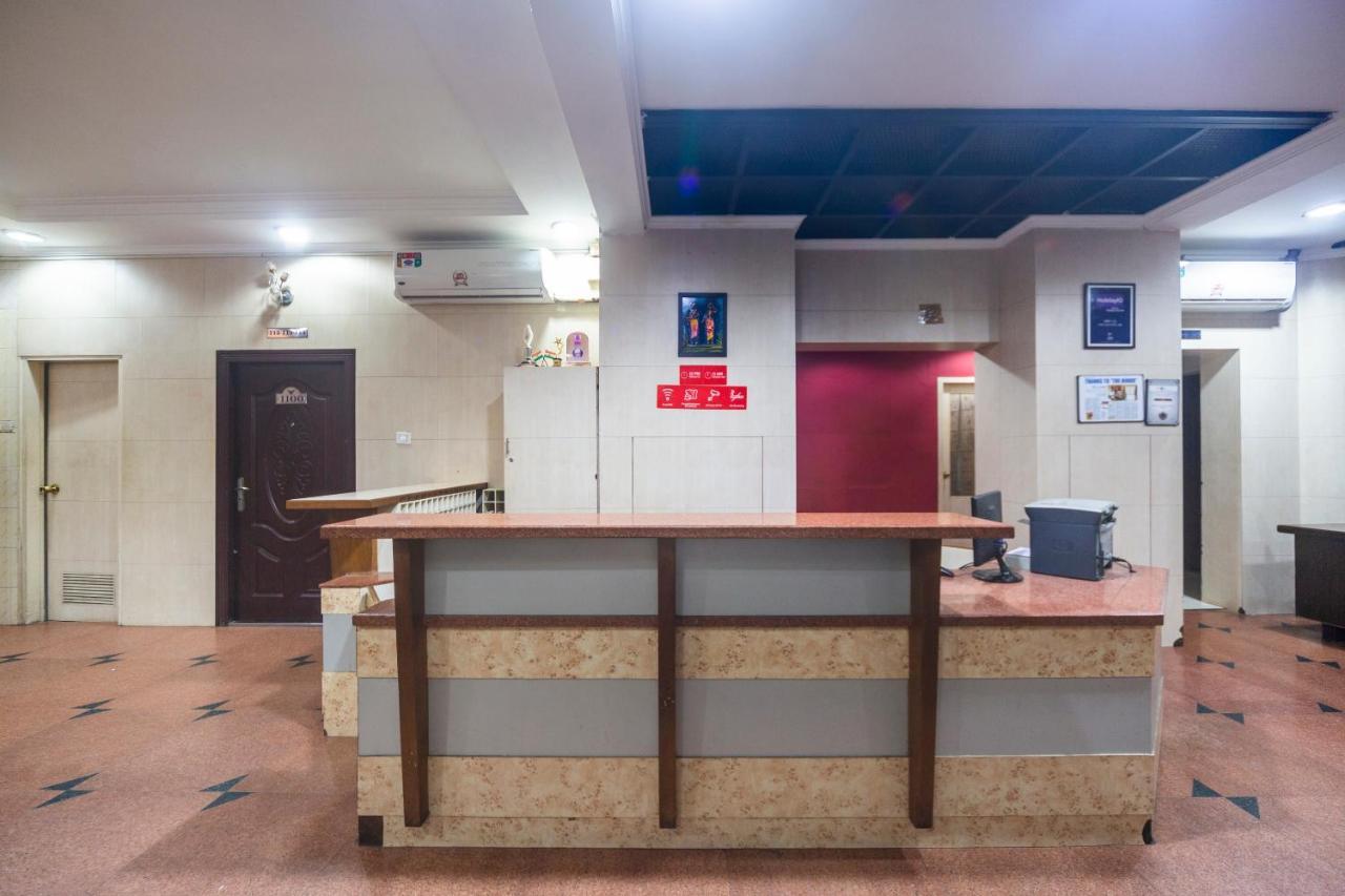 Capital O 66763 Blossoms Serviced Apartments Chennai Esterno foto