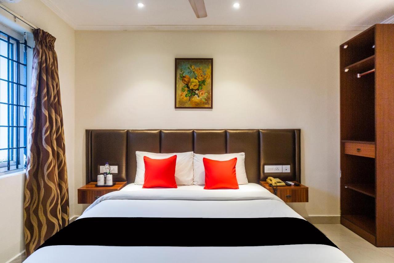 Capital O 66763 Blossoms Serviced Apartments Chennai Esterno foto