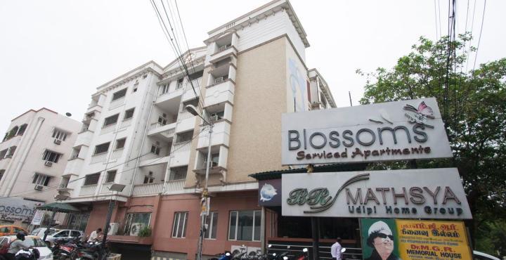 Capital O 66763 Blossoms Serviced Apartments Chennai Esterno foto