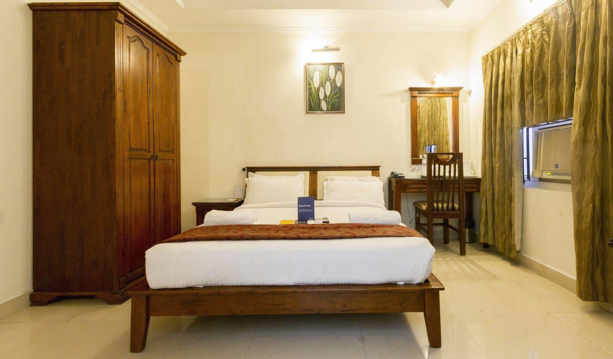 Capital O 66763 Blossoms Serviced Apartments Chennai Esterno foto